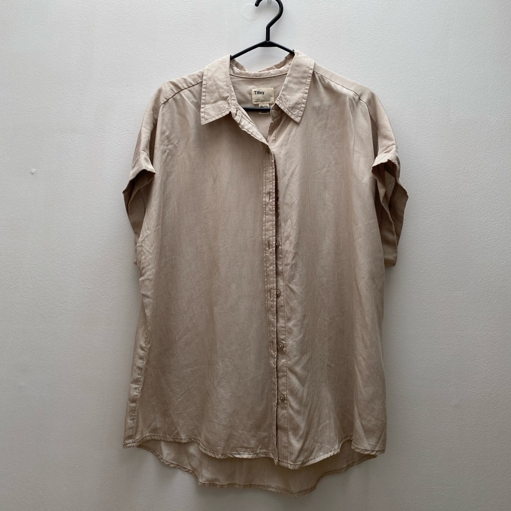 Tilley - Beige Pinstripe Short Sleeve Tencel Button-Up Shirt Cap Sleeve Cuffs